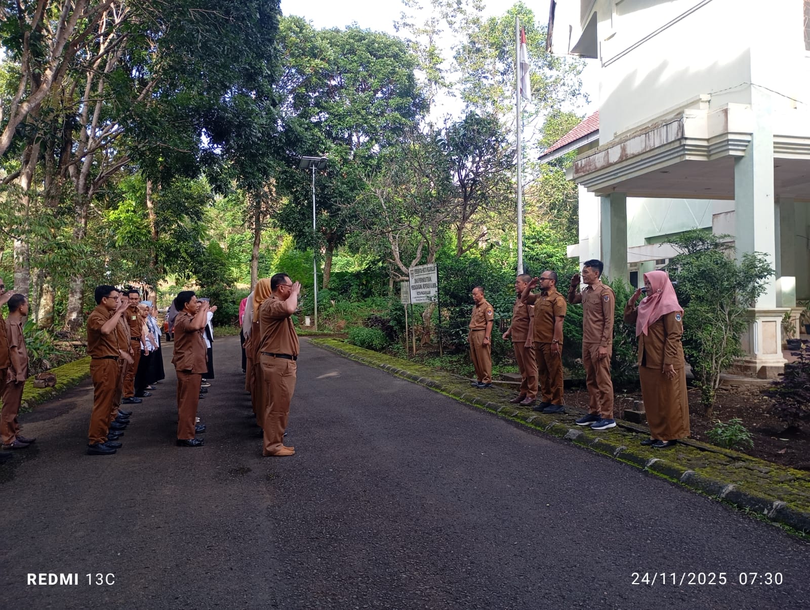 Apel Rutin Disperindagkop & UKM: Penekanan Kedisiplinan dan Persiapan Perubahan Struktur Organisasi