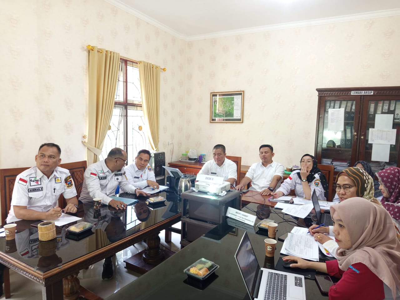 Dinas Perindustrian, Perdagangan, Koperasi, dan UKM (Disperindagkop & UKM) mengikuti kegiatan Desk Rencana Strategis (Renstra)