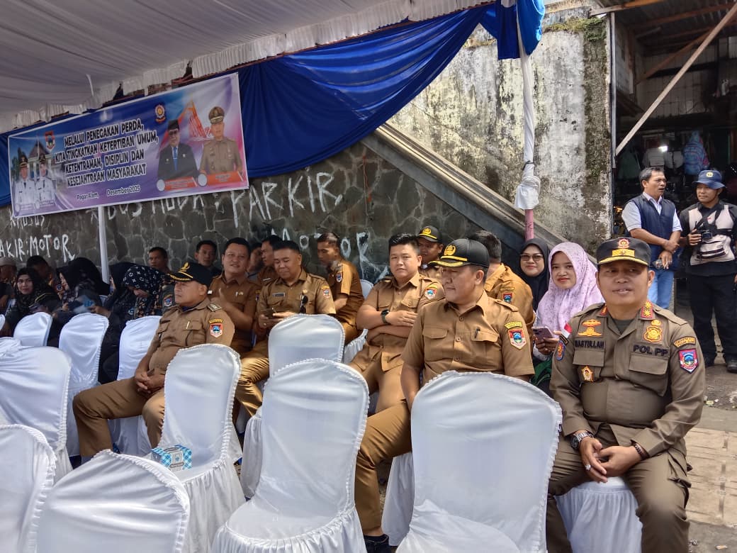 DISPERINDAGKOP & UKM HADIRI KEGIATAN YUDITISI POL PP TERKAIT PENERTIBAN PASAR