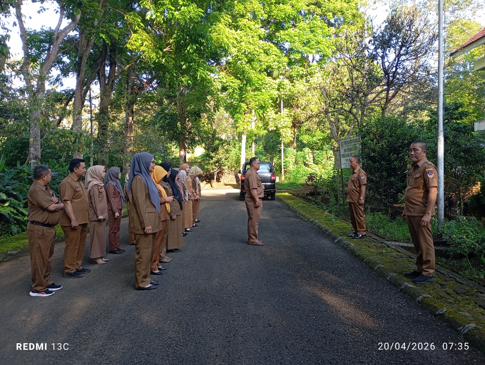 Apel Rutin Disperindag: Kadis Tekankan Kedisiplinan dan Pelaksanaan Kegiatan yang Optimal
